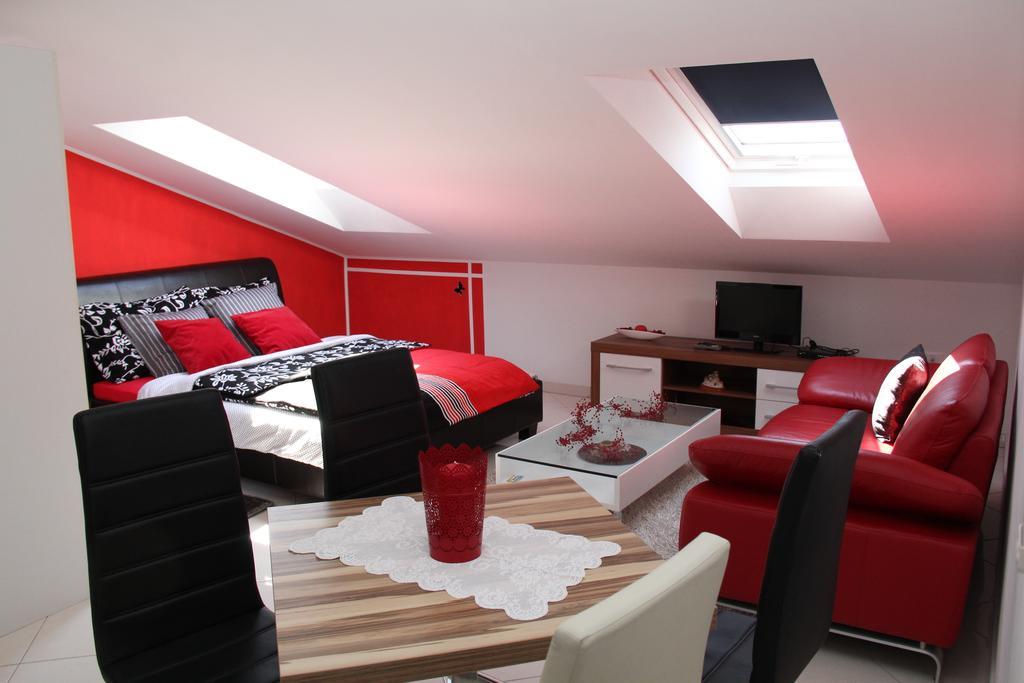 Apartments Villa Lili Umag Room photo